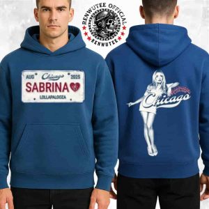 Sabrina Carpenter Exclusive Tee In Chicago On Aug 2025 At Lollapalooza Festival Hoodie T-Shirt